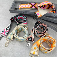 Breiter Boho-Taschengurt im bunten Rauten-Design |...