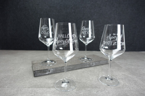 Stielglas | mit lustigen Sprüchen | 0,4 l | Holy Aperoli