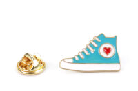 Pin "We love Sneakers" | Türkis Rot...